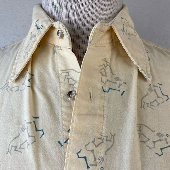 Oakton Limited Button Down Shirt Size M EUC - Picture 3 of 8